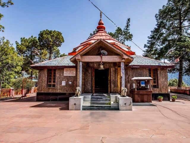 संकट मोचन मंदिर शिमला –जानें भगवान हनुमान के इस पवित्र स्थल का इतिहास, और विशेषताएँ