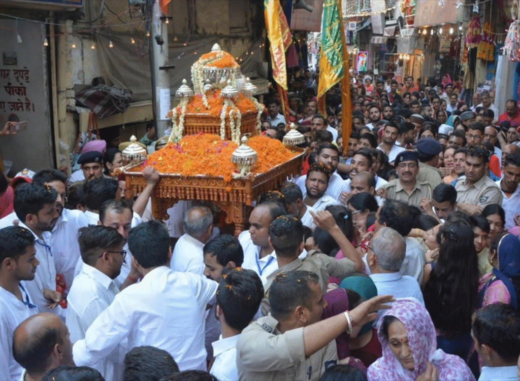 shoolini mata mandir