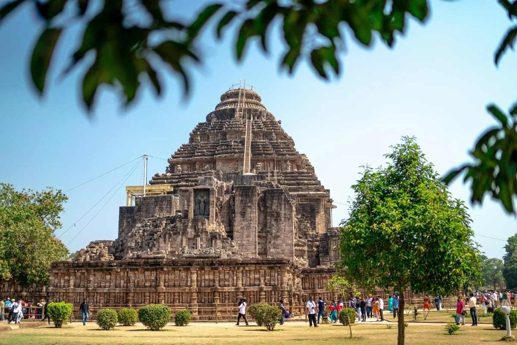 5 historical places in india​